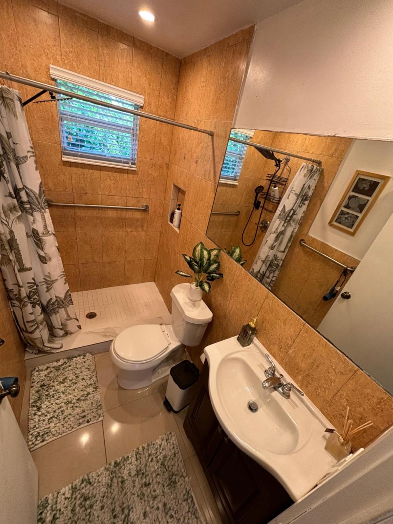 Deluxe Room In Best Location Miami In A 2 Bedrooms Unit - Parking, Laundry And Luggage Storage Εξωτερικό φωτογραφία