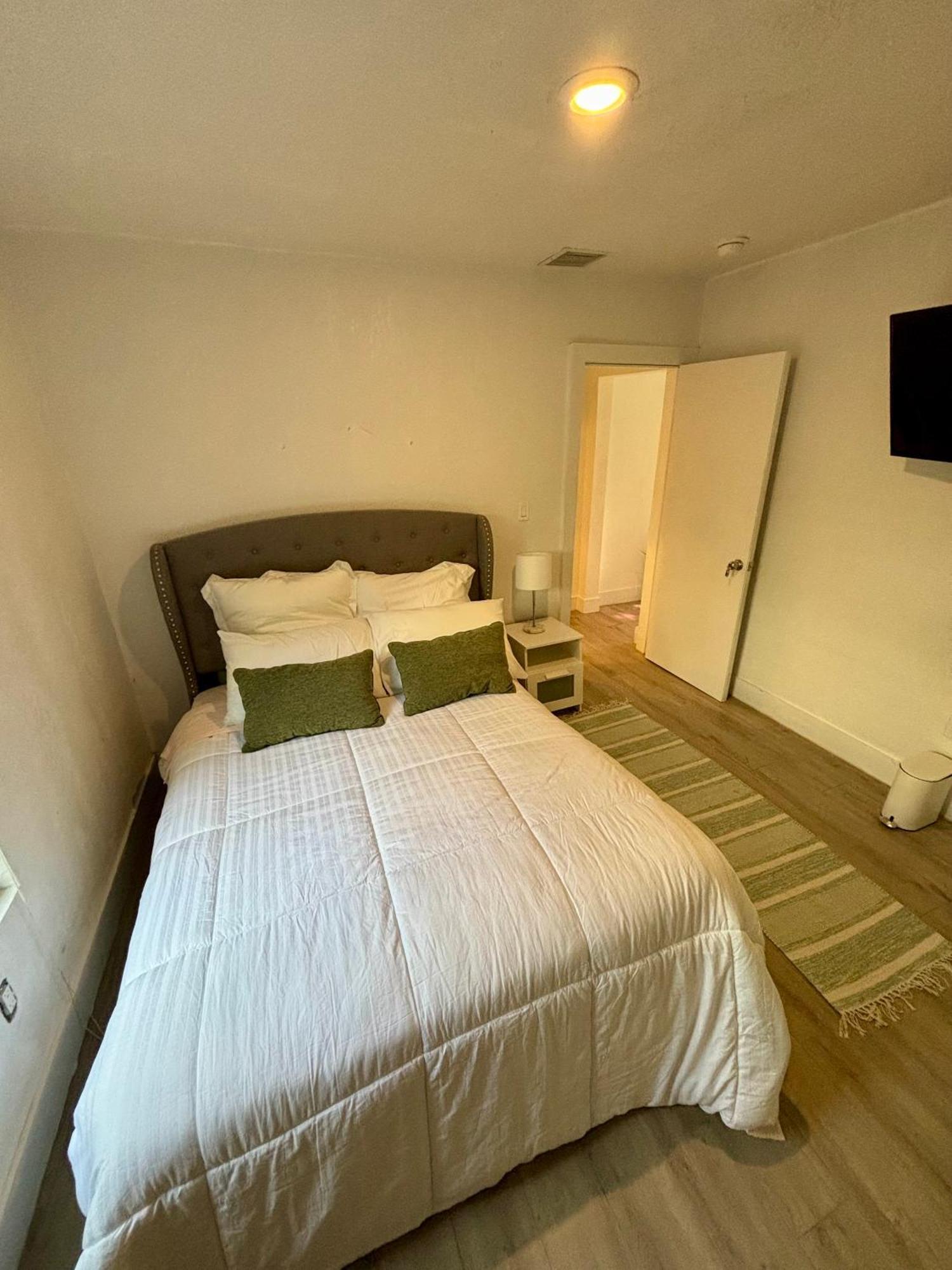 Deluxe Room In Best Location Miami In A 2 Bedrooms Unit - Parking, Laundry And Luggage Storage Εξωτερικό φωτογραφία