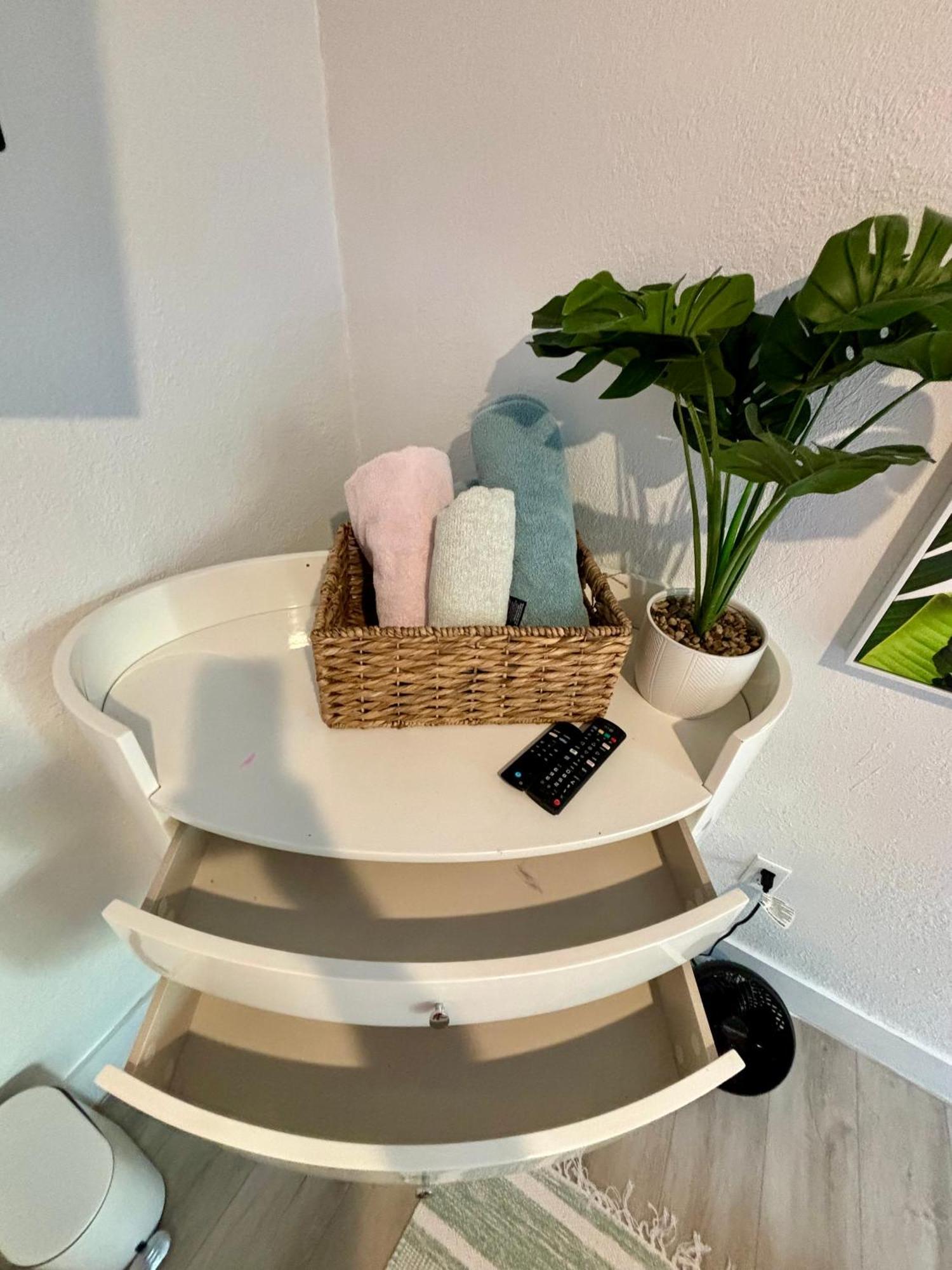 Deluxe Room In Best Location Miami In A 2 Bedrooms Unit - Parking, Laundry And Luggage Storage Εξωτερικό φωτογραφία